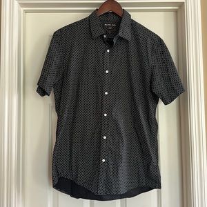 Men’s MK slim fit shirt (L)